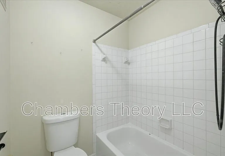 12181 Old Salem Ct — Photo 13