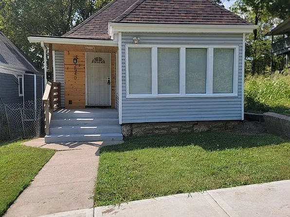 2540 Michigan Ave, Kansas City, MO 64127