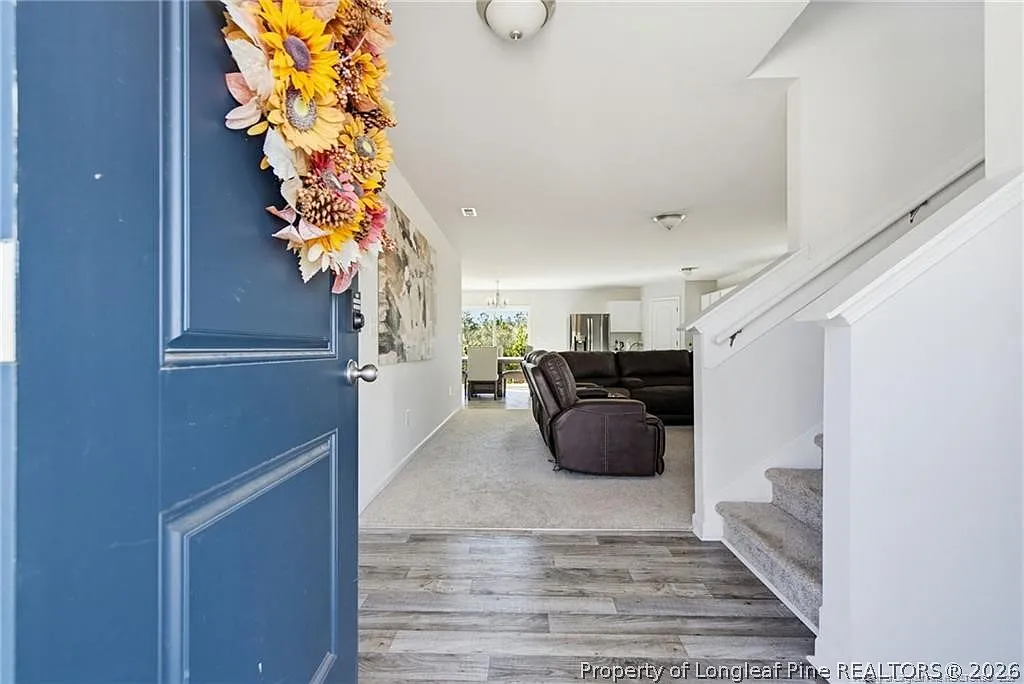4 bed, 2.5 bath, 2375 sqft, $2,050 — Photo 2
