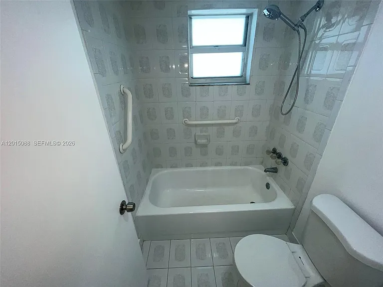 10300 Coral Way #B33 — Photo 17