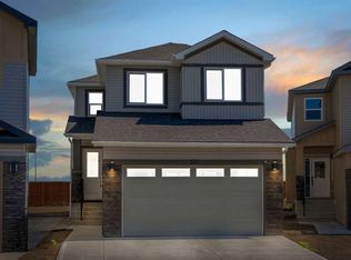 521 W Corner Meadows Way NE, Calgary, AB T3N 2C9