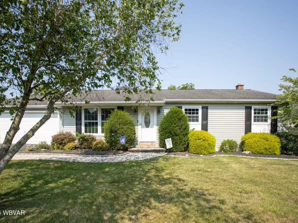 29 Aztec Ln, Williamsport, PA 17701