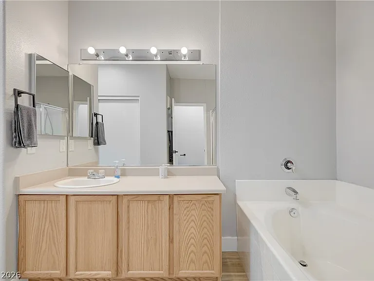 673 Peachy Canyon Cir #203 — Photo 21