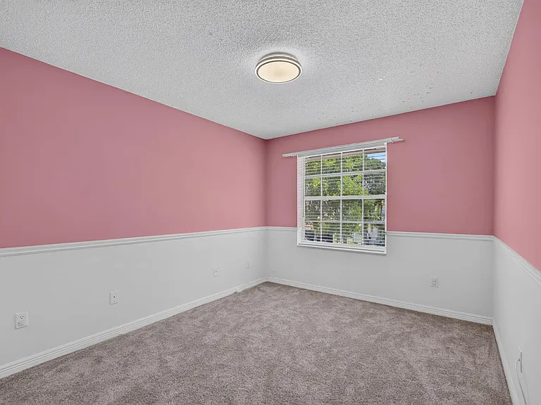 1204 Oakwater Dr — Photo 39