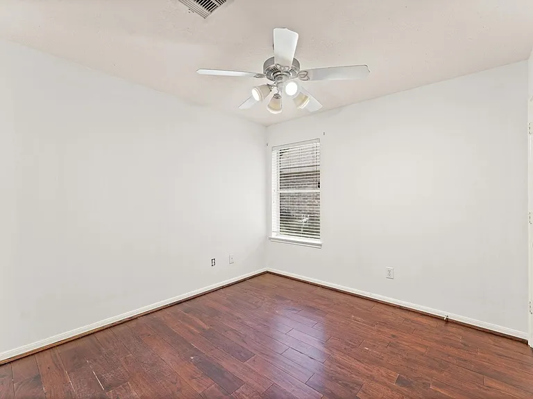24226 Pine Canyon Fls — Photo 16