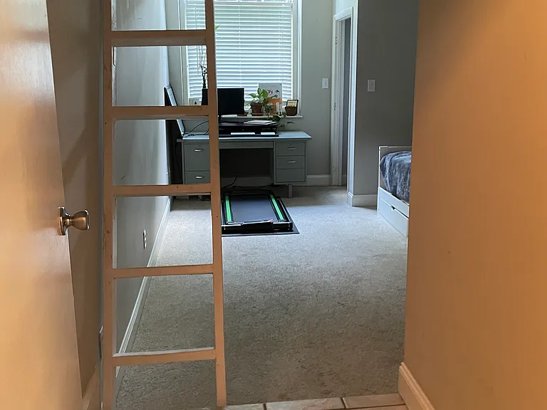 523 N Bertrand St #108 — Photo 5