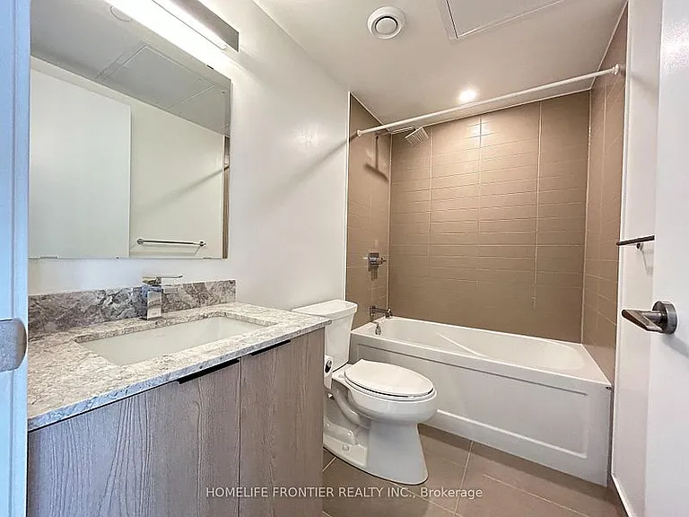 18 Maitland Ter #1807 — Photo 23