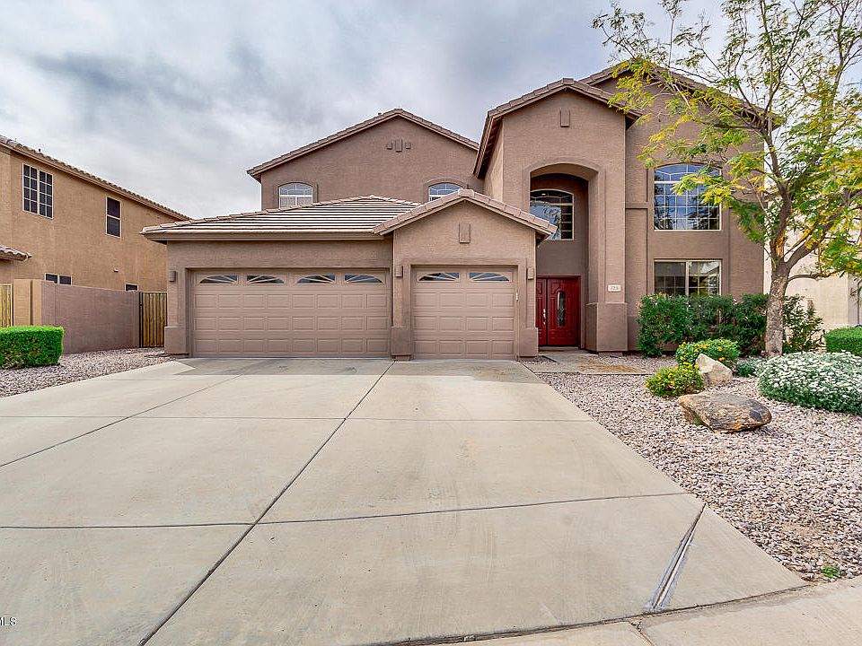 1st image of 723 W Carob Pl