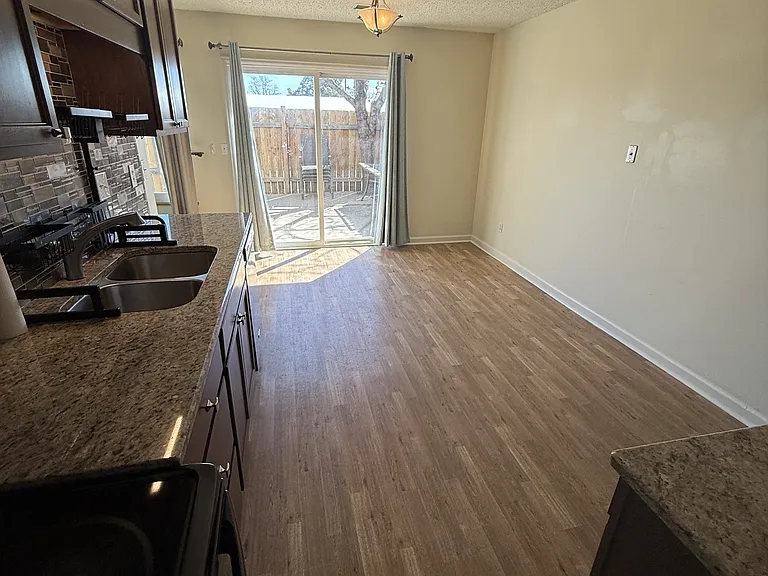 3405 W 16th Street Rd #1 — Photo 8