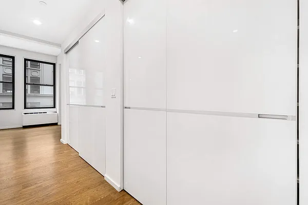 Sold by Compass | media 18