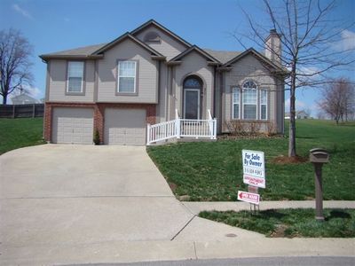 6520 N Fisk Ct, Kansas City, MO, 64151