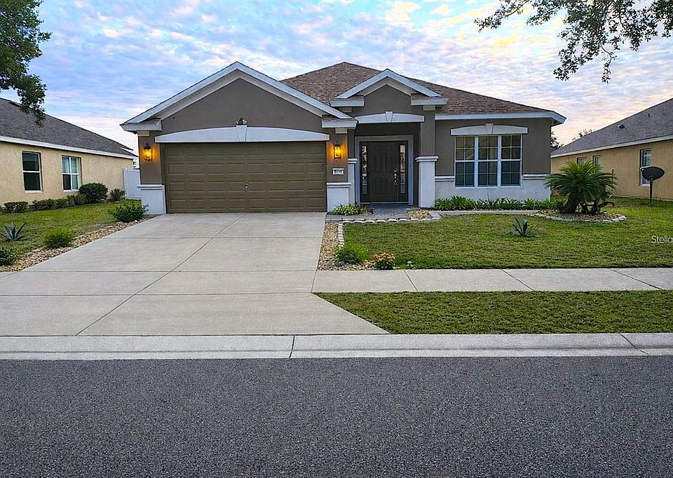 1st image of 5000 SW 40th Pl