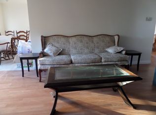 810 Geneva Ave, Huntington Beach, CA 92648