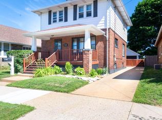 810 73rd St, Kenosha, WI 53143