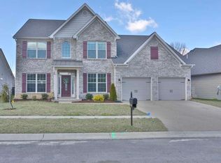 8702 Talon Ridge Dr, Louisville, KY 40229