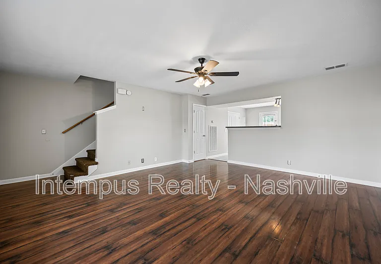 415 Shoshone Pl — Photo 5
