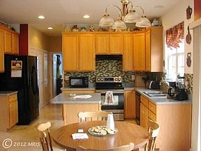 4th image of 4125 Chatham Dr