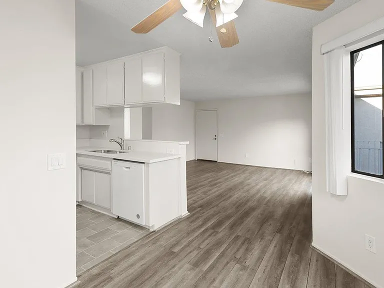 4608 Vista Del Monte Ave — Photo 13