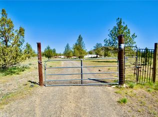 10801 Zircon Ave, Montague, CA 96064