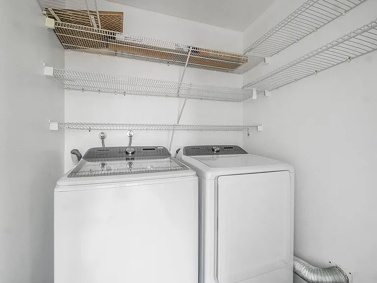 283 Normandy Ln #F — Photo 23