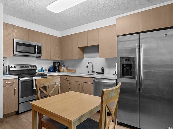 3rd image of 7000 Hawaii Kai Dr APT 3604