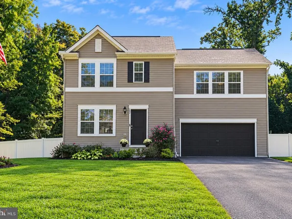 82 Woodside Dr, Chesapeake City, MD 21915