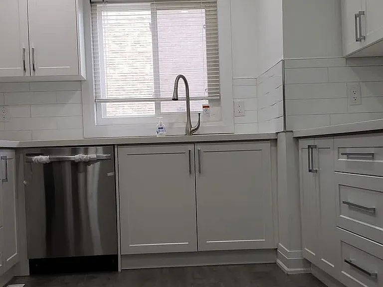 2014 Martin Grove Rd #56 — Photo 5