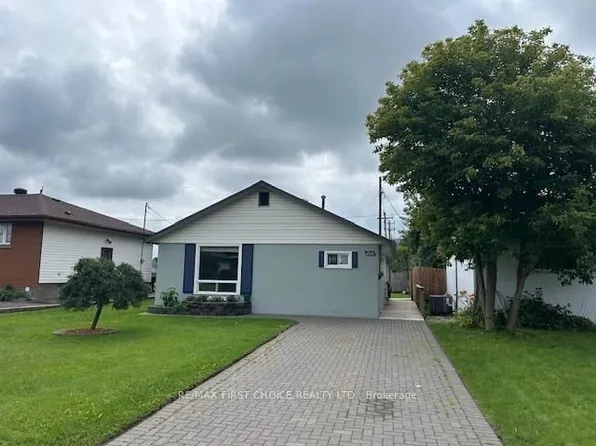 208 Gordon St, Thunder Bay, ON P7E 4T3