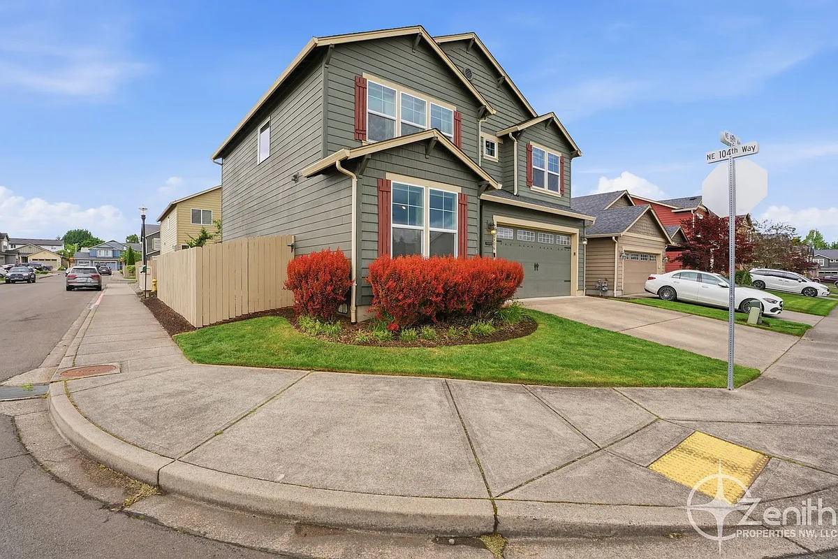 Building Photo - 10406 NE 69th Ave