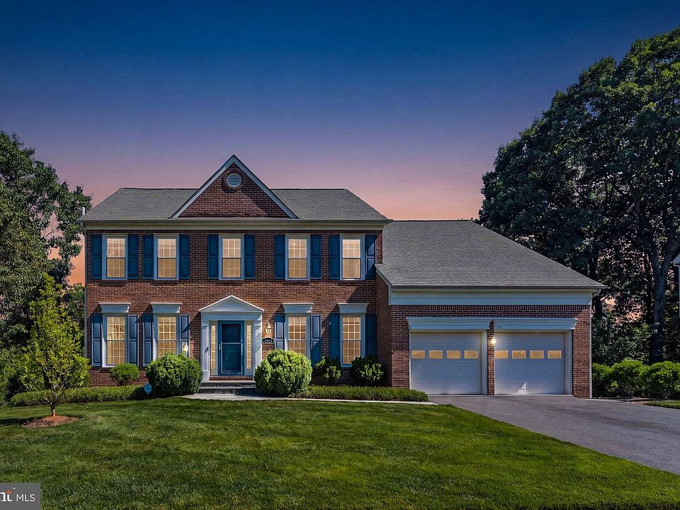 1st image of 4909 Fox Creek Ct