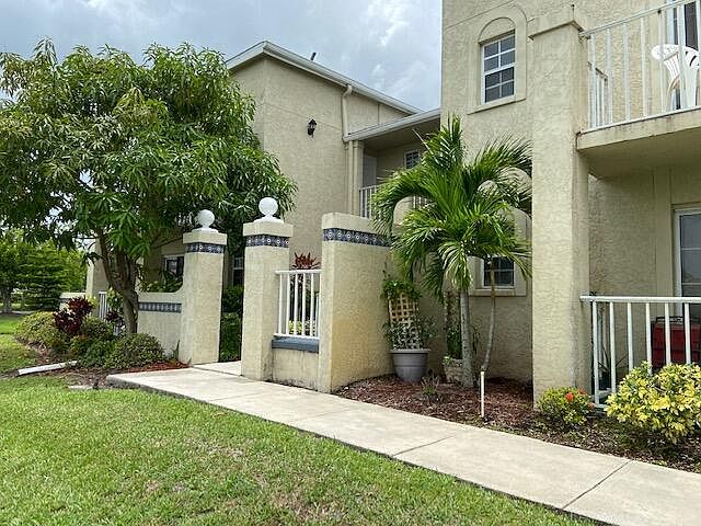 1st image of 1624 SE Green Acres Cir APT K201