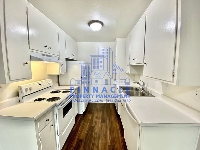 1st image of 505 N Irena Ave #106