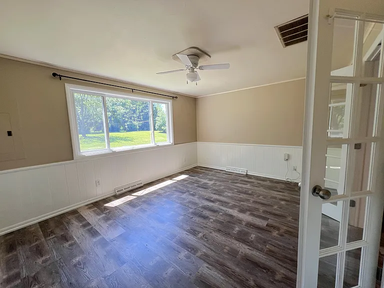4112 South Dr — Photo 9
