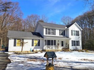 25 Juniper Rd, Palmerton, PA 18071