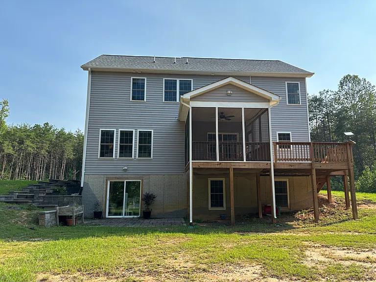 16209 Round Hill Rd — Photo 42