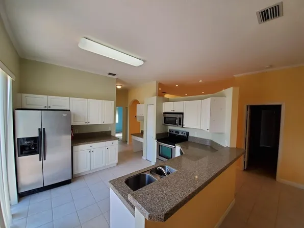 21460 SW 90th Ct, Cutler Bay, FL 33189