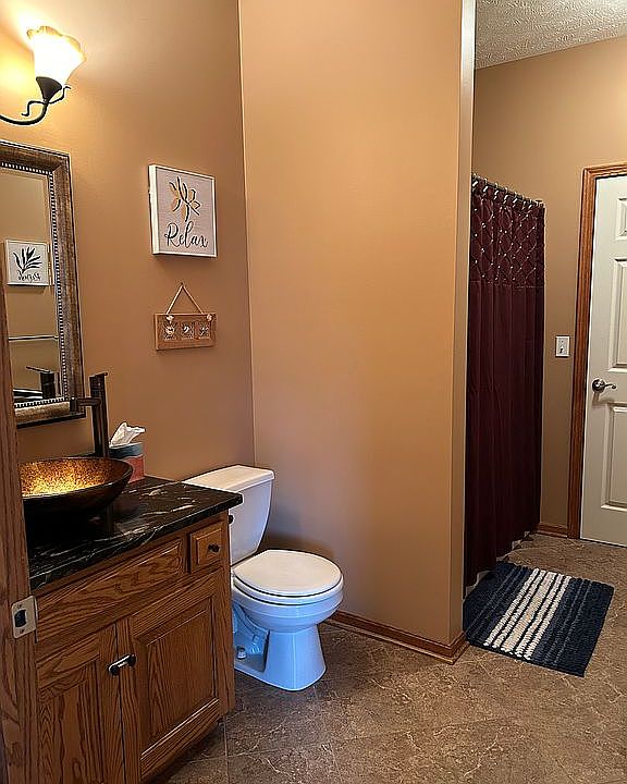 1st image of 8071 Sandstone Dr
