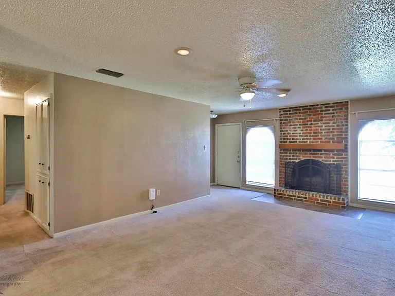 1117 Ruswood Dr — Photo 16