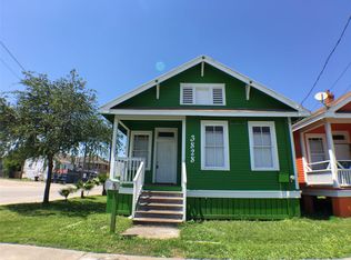 3828 Avenue M 1/2, Galveston, TX 77550