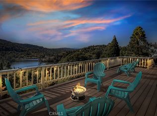 404 Darfo Dr, Crestline, CA 92325