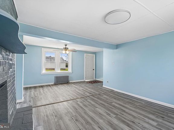 5th image of 635 Elroy Rd