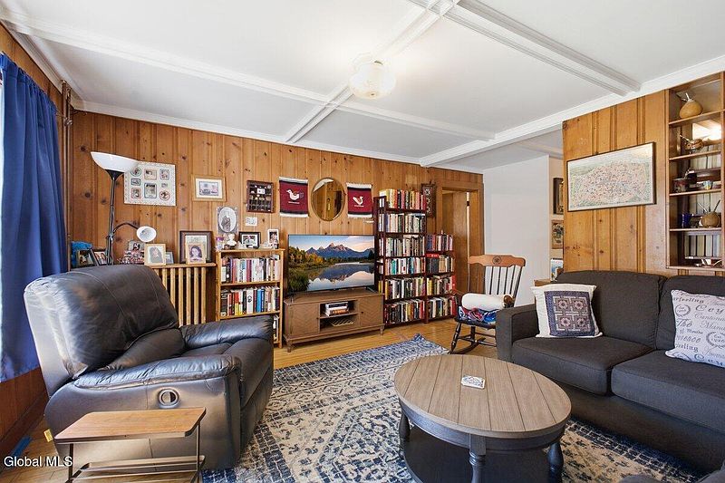 3rd image of 29 Hyde Street