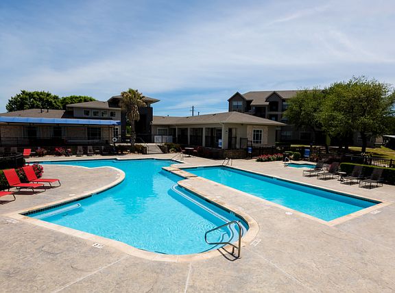 3rd image of 1740 Old Ranch Rd #12-1047679