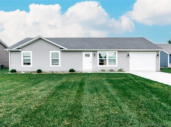 1344 Nova Avenue, Scottsburg, IN 47170