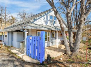 402 Greenhorn Rd, Yreka, CA 96097