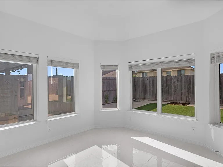 13710 Duro Bluff Dr — Photo 24