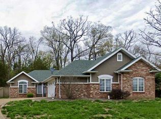 3506 N Rock Beacon Rd, Jefferson City, MO 65109