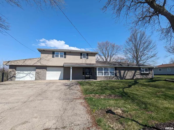 5613 W Legion Hall Rd, Dunlap, IL 61525