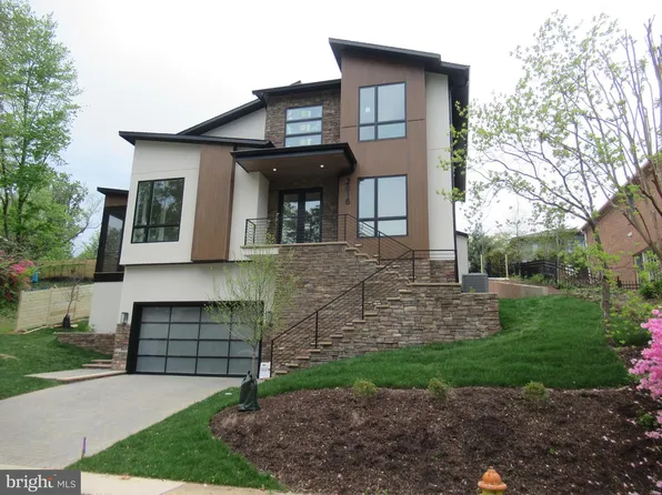 2816 N Jefferson St, Arlington, VA 22207