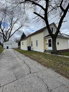 3255 Elm St, Saginaw, MI, 48604